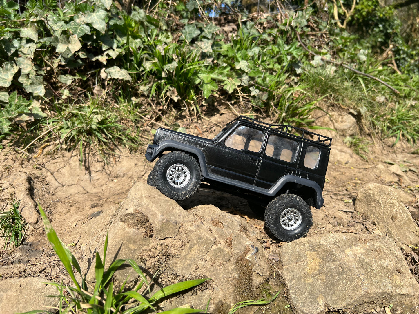 1/24 Scale SUV Body Shell for SCX24 (132mm Wheelbase)